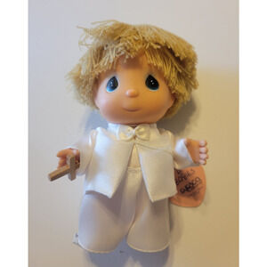 Vintage 1988 Enesco Hi Babies Precious‎ Moments Baptismal Doll with Cross 5"